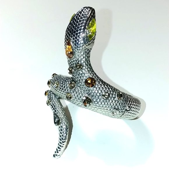 Large snake & lizard bangle ✨ BOGO FREE✨ - Picture 2 of 10